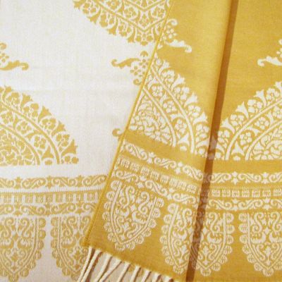 Anichini Taormina Merino Wool Scarf In Creamy Yellow / Ivory