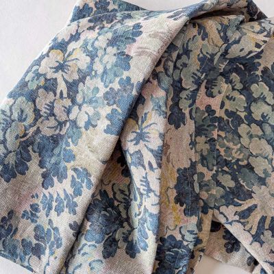 FOREST LINEN TABLE LINENS