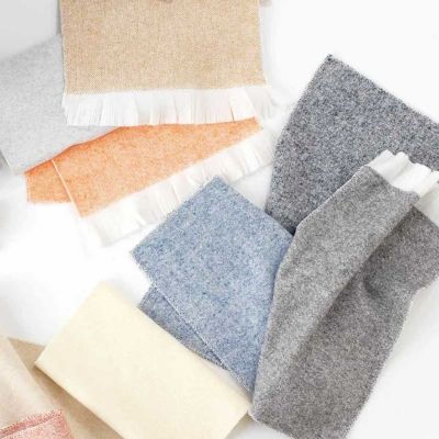 LINEN WASHABLE THROW