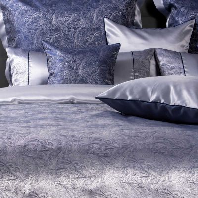 The Finest Luxury Bottom Sheets In Sateen, Percale, Linen & Silk | ANICHINI