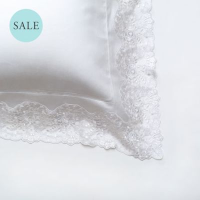 VIVICA SATEEN LACE SHEETS (30% Off)