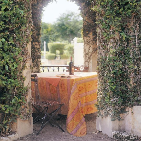 ANICHINI  Lido Table Linens - Paisley Floral Linen Jacquard Napkins,  Placemats, Runners, and Tablecloths