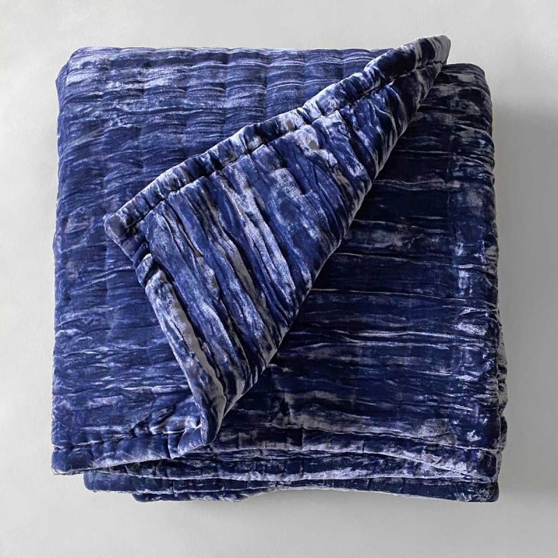 Pho Silk Velvet Bed Throws In Midnight Blue