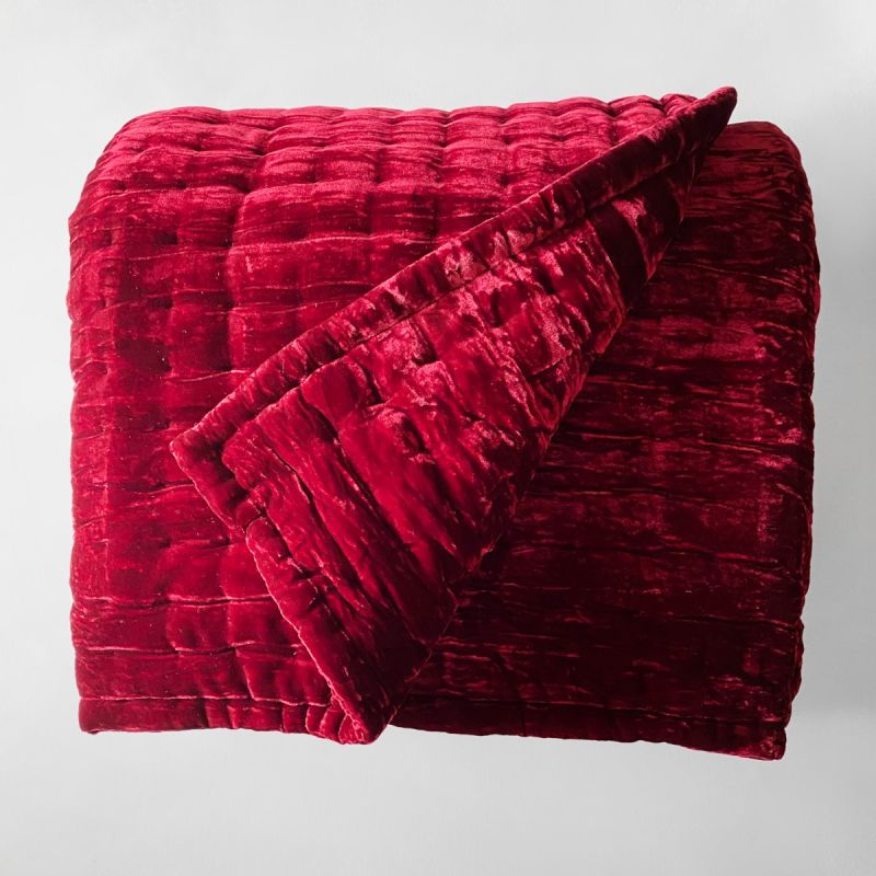 Anichini Pho Silk Velvet Quilts And Bed Throws, Midnight Red