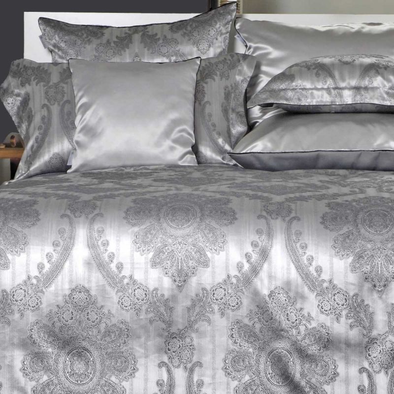 Anichini Piana Grey Silk Medallion Sheets
Washable Mulberry Silk Sateen Sheets
Anichini piana medalion silk sateen sheets 