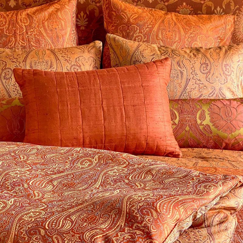 Anichini Kanishka Hand Loomed Silk Bedding
