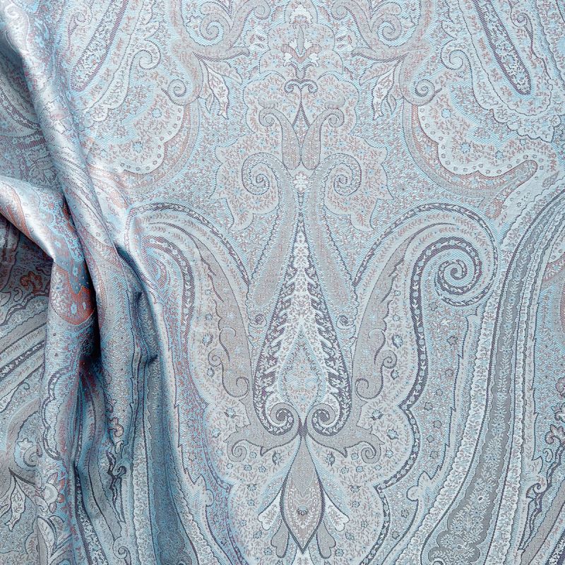Kashmir Paisley Jacquard Fabric In Mushroom Lavender