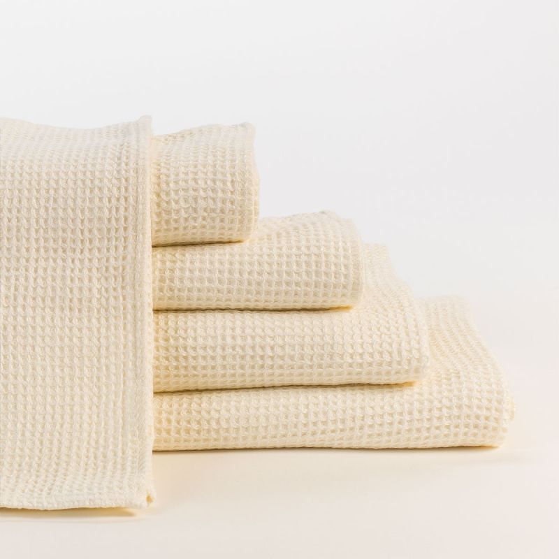 Anichini Linen Waffle Weave Bath Towels  In Ivory