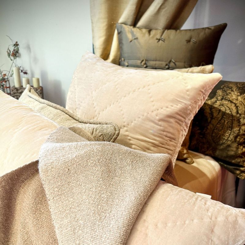 Anichini Pho Handmade Silk Velvet Pillows