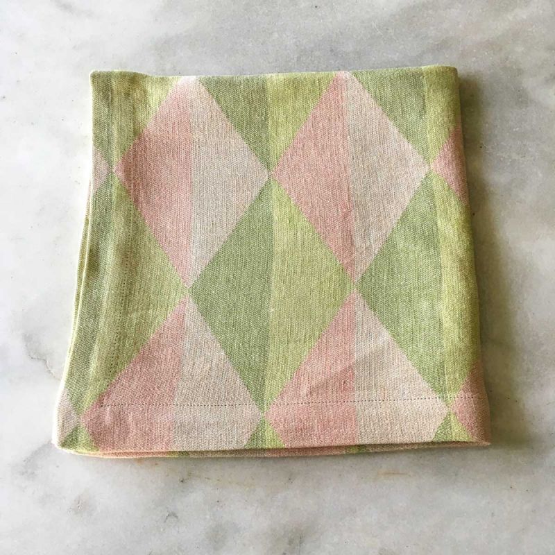 Anichini Puzzle Diamond Pattern Linen Table Runners In Pink Green