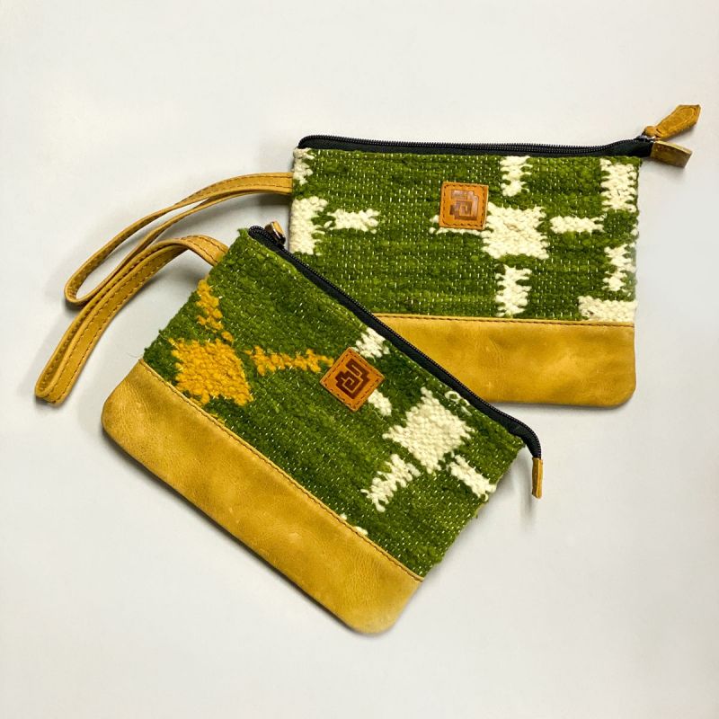 Aire Pouch At ANICHINI 802 - Handmade In Guatemala