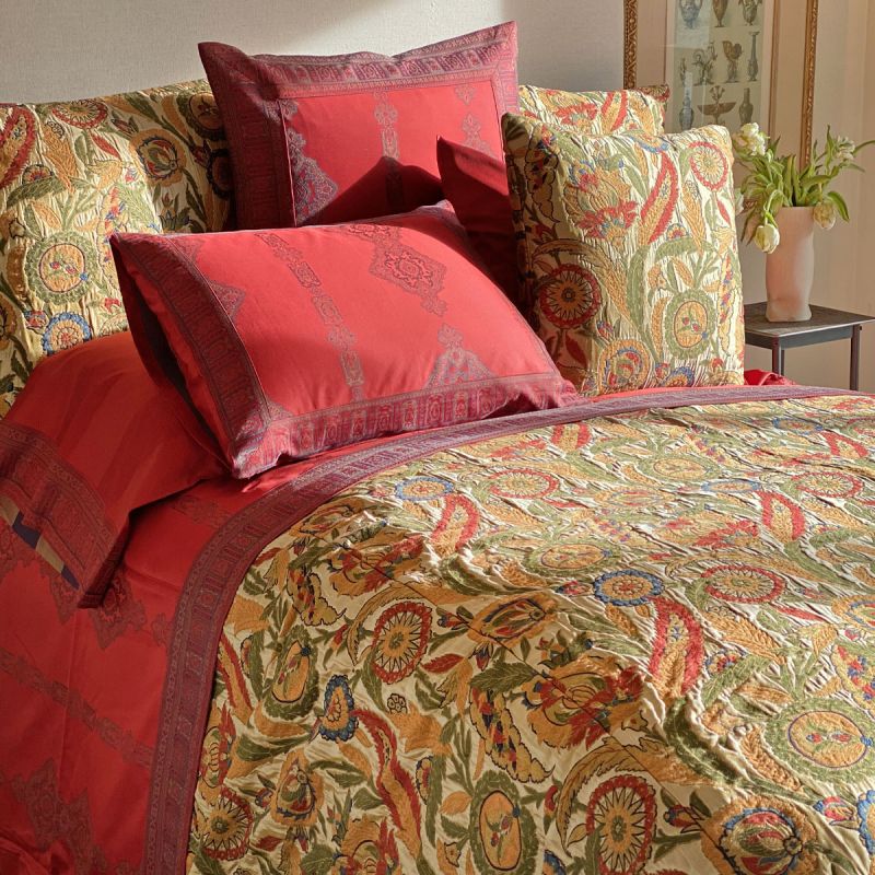 Gulistani Tapestry Coverlets In Red
