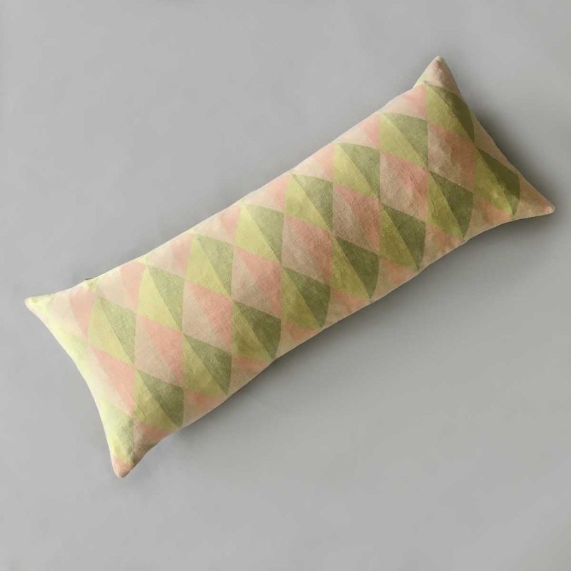 Anichini Puzzle Harlequin Diamond Linen Pillows In Pink & Green