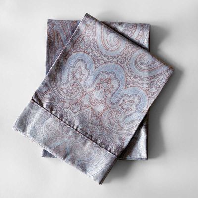 Kashmir Paisley Jacquard Pillowcases & Shams In Mushroom Lavender Reverse