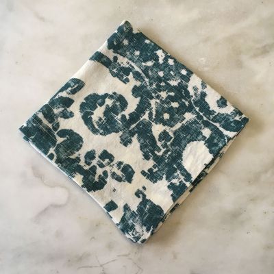 Anichini June Modern Floral Linen Table Linens
Modern Floral Linen Napkins
June modern floral table linens orange 