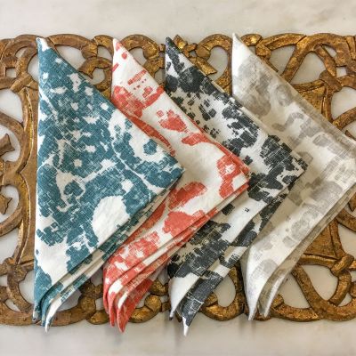 Anichini June Modern Floral Linen Table Linens
Modern Floral Linen Napkins
june modern floral table linens 