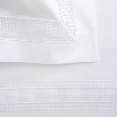 Anichini Martina Percale Duvet Covers
Martina percale sheeting white anichini
Italian Percale Duvet Covers
