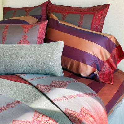 Persia Jacquard Duvet Covers In Mushroom Lavender