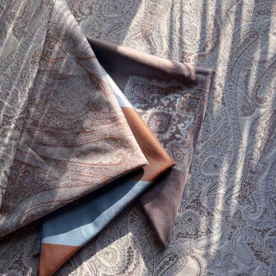 Anichini Kashmir Paisley Table Linens