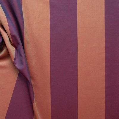 Anichini Persia Stripe Table Linens
Our Persia Stripe Table Linens are a striking addition to the table!
Scheherazade blood red reverse fabric detail 