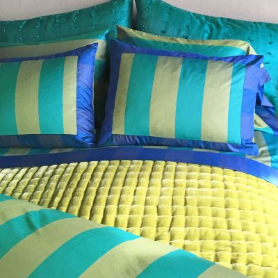 Anichini Scheherazade Sheets In Turquoise / Citrine
Bright & Bold Awning Striped Shams
Scheherazade turquoise citrine bed 