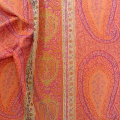 Anichini Taj Paisley Jacquard Table Linens
Reversible Table Linens
Taj amethyst coral fuschia fabric right side anichini 